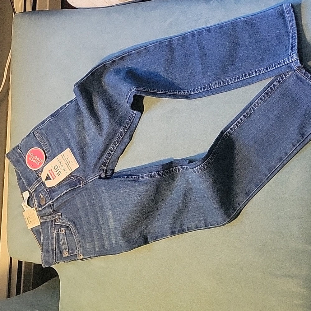 NEW Levi's 4 Way Stretch Skinny Jeans